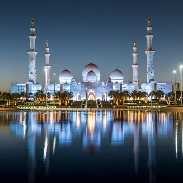 Abu Dhabi Palace Mosque